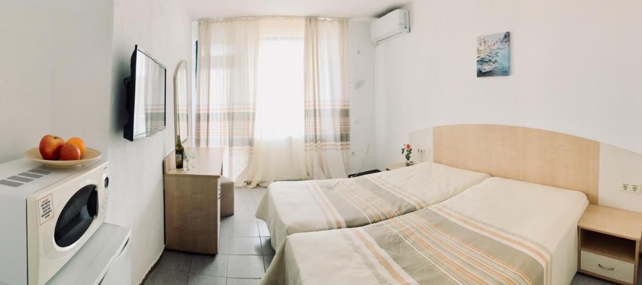 Alba Family Club Hotel Primorsko Esterno foto