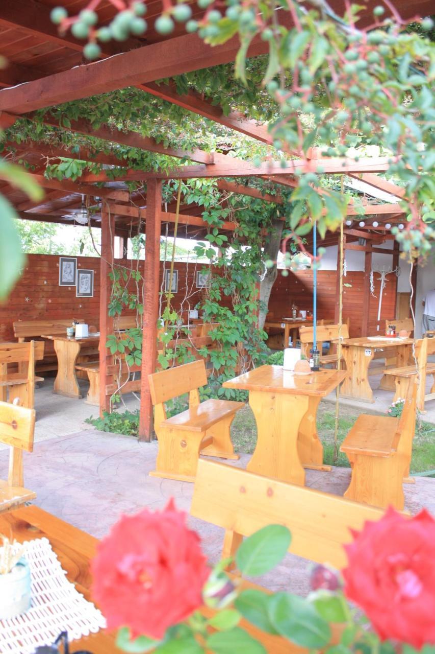 Alba Family Club Hotel Primorsko Esterno foto